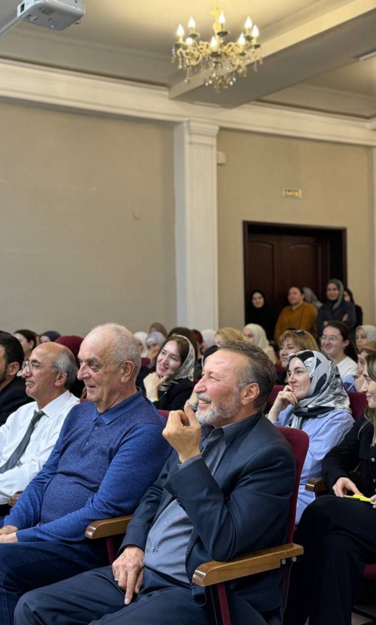 В стенах нашего колледжа ярко и душевно отметили День учителя!